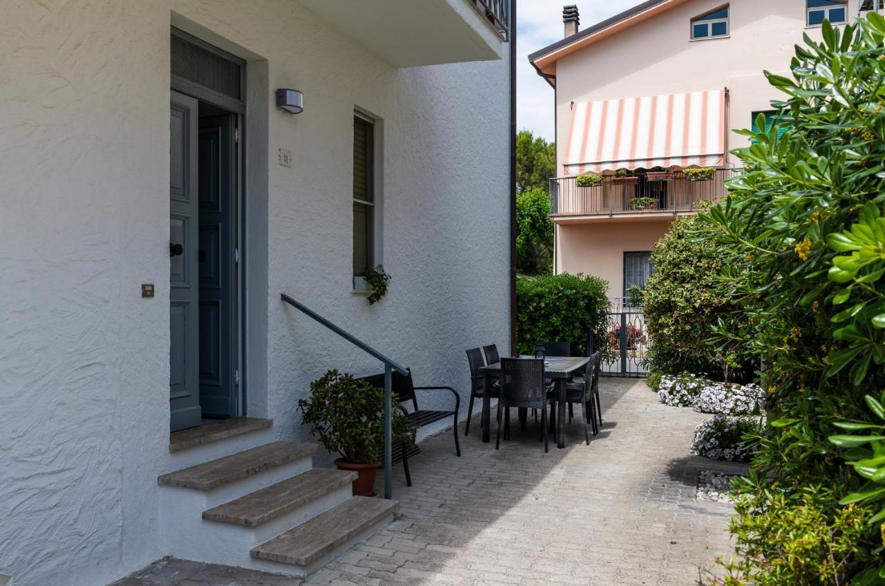 Willa A Casa Di Maria Sirolo Zewnętrze zdjęcie